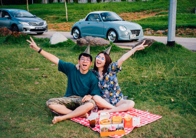 In The Passenger Seat Ming Yang And His Financialmistakecopen