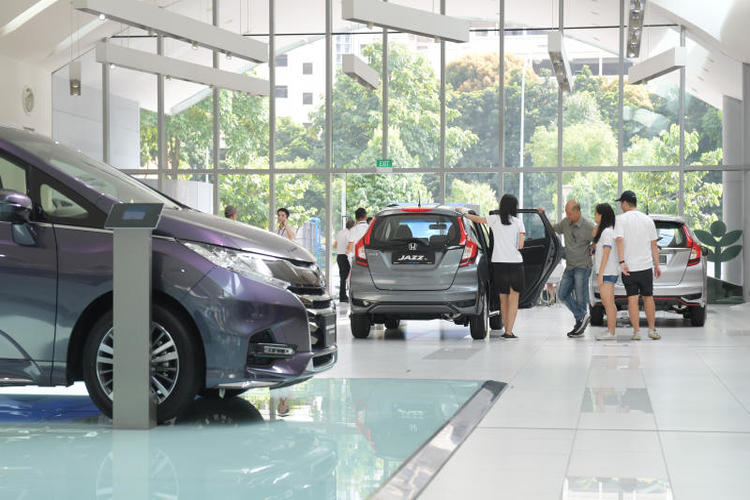 Authorized Dealers Vs Parallel Importers