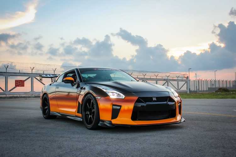Editors%2 Fimages%2 F1633314979721 Experts Reveal Their Tricks On Getting Better Car Photos