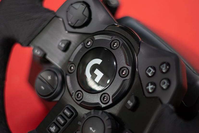 Review: Logitech G923 Racing Wheel and Pedals - Mastering The Force, photo 8
