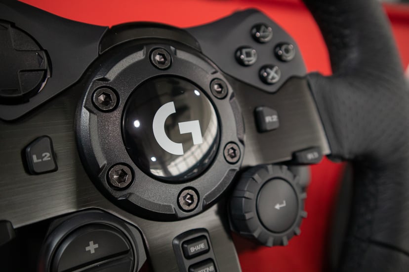 Review: Logitech G923 Racing Wheel and Pedals - Mastering The Force, photo 6