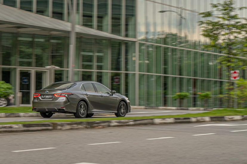 Camry Rear Media Circle