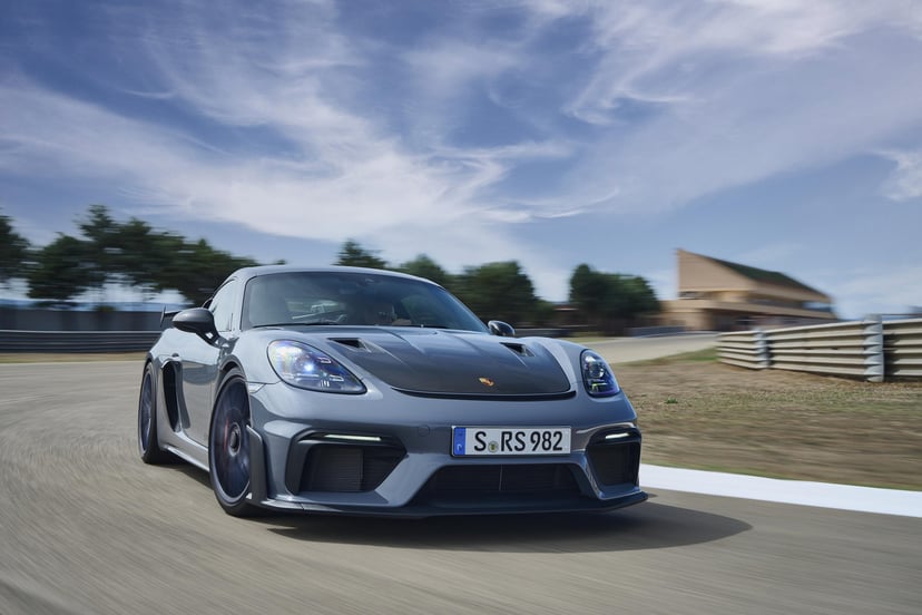 Motorist Porsche 718 Gt4 Rs