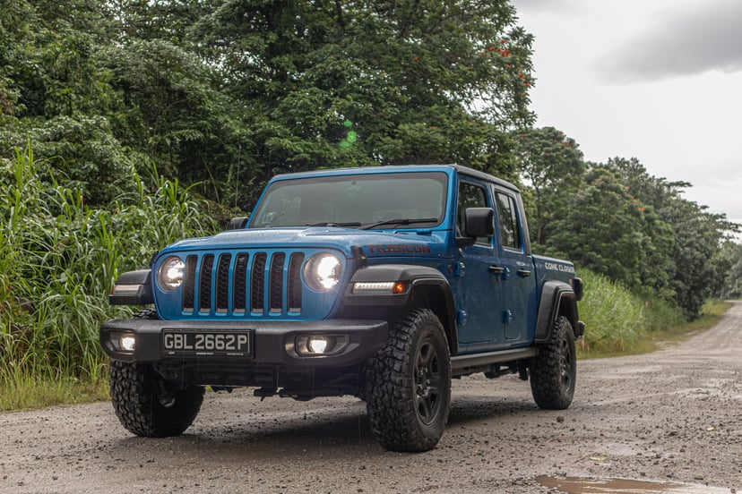 Motorist Jeep Gladiator