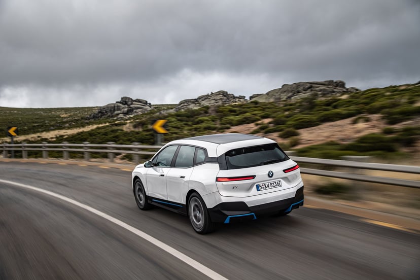 Bmw Launches The I X X Drive 40 Series In Singapore