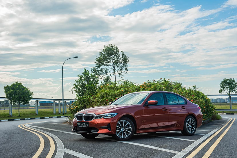 Editors%2 Fimages%2 F1639942672382 Motorist Mreview Bmw 3 Series 318i 5
