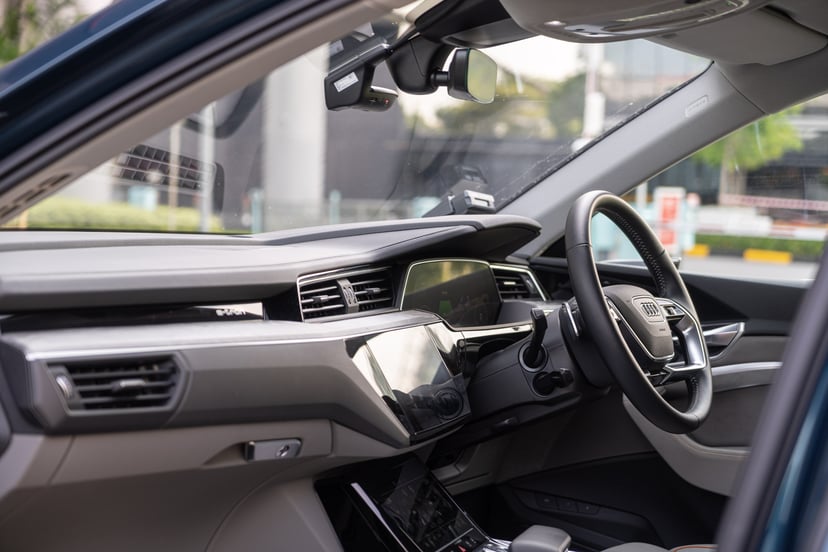 Etron Interior