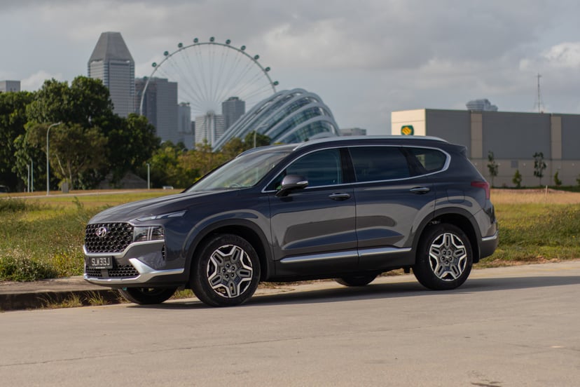 mReview: Hyundai Santa Fe Hybrid - The Gentle Giant, photo 8