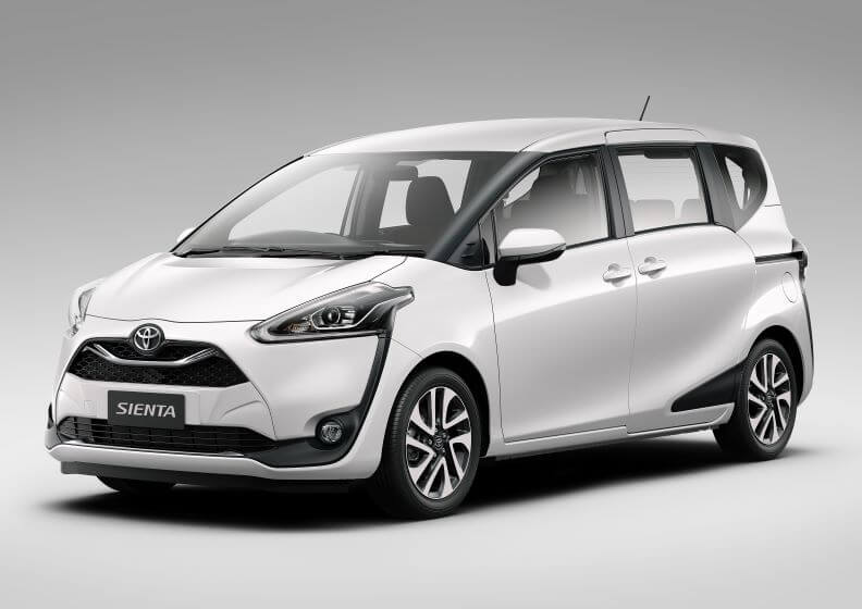 Editors%2 Fimages%2 F1641355327447 What Should Your First Car Be A Millenials Guide Featured