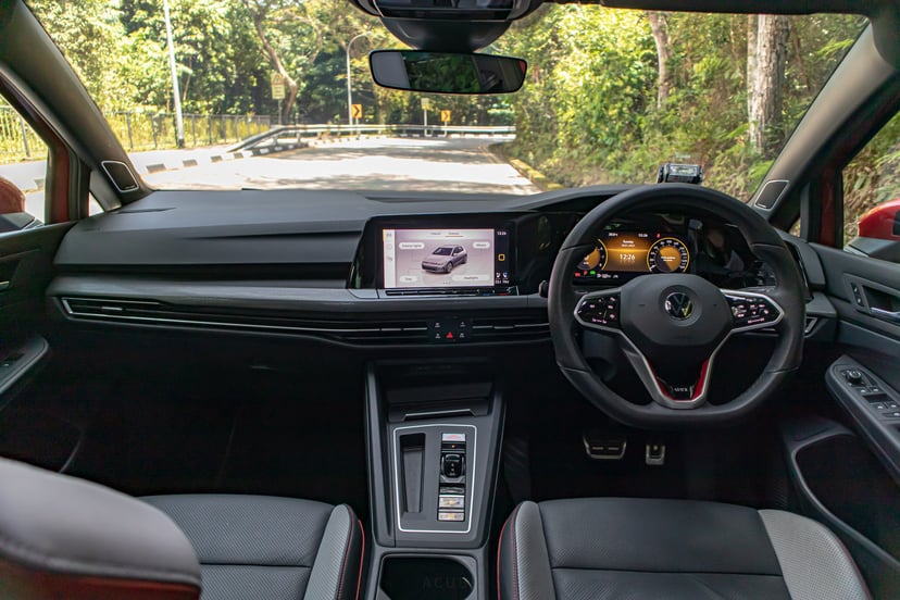 Editors%2 Fimages%2 F1643248026517 Gti+Interior