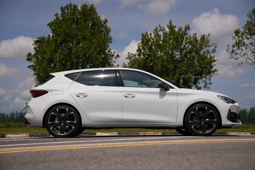 mReview: CUPRA Leon Hatchback - Long Live The Hot Hatch!, photo 2
