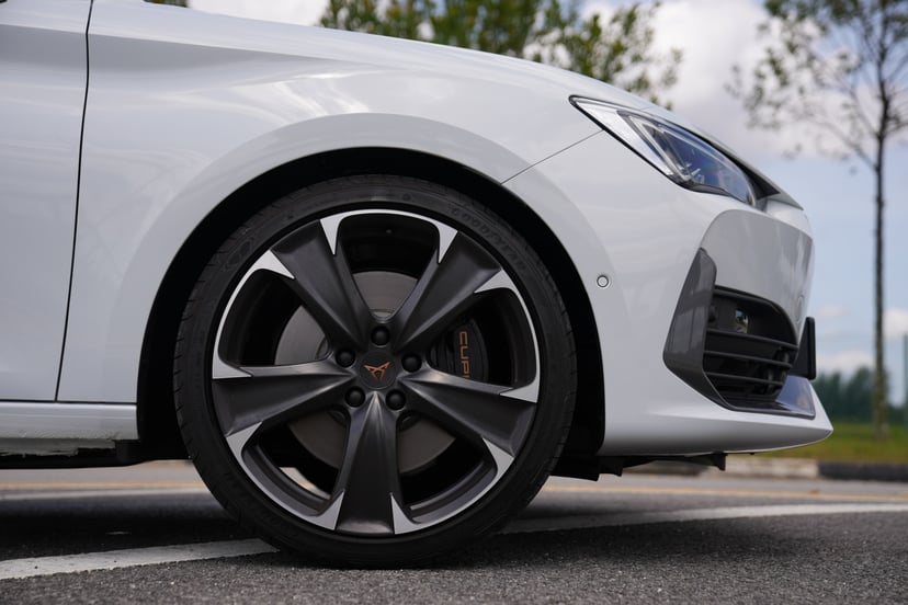 mReview: CUPRA Leon Hatchback - Long Live The Hot Hatch!, photo 9