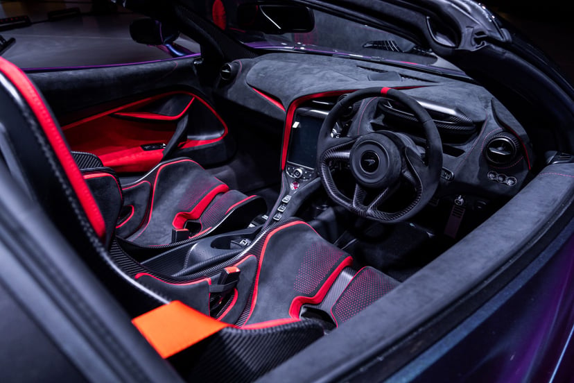 Editors%2 Fimages%2 F1644462166240 765 Lt+Spider Interior