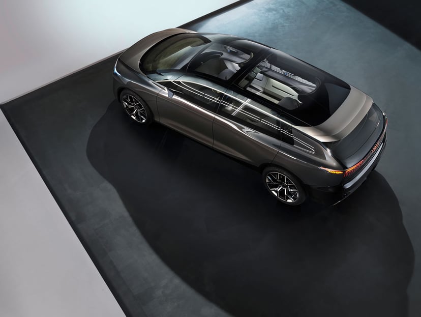 Audi Unveils New Urbansphere Concept Car, photo 12