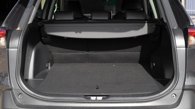 Editors%2 Fimages%2 F1652932419590 Rav4+Hybrid Boot
