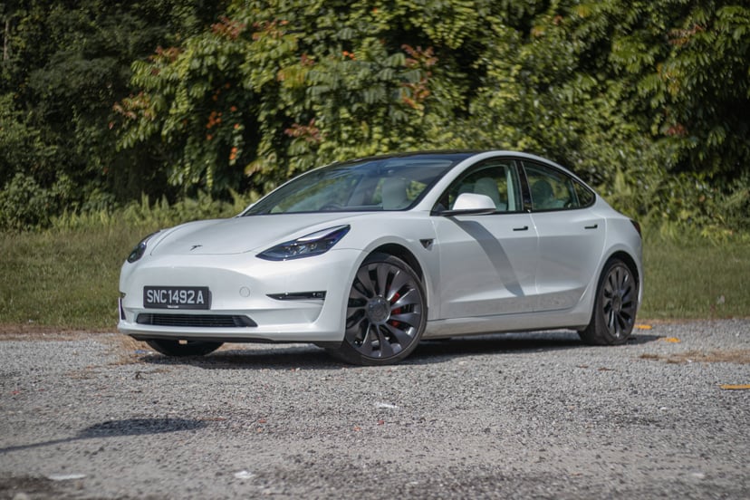 mReview: 2022 Tesla Model 3 Performance - Lightning In A Bottle, photo 3