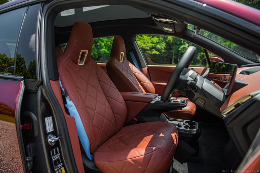 mReview: 2022 BMW iX xDrive40 Sport - Embrace The Future, photo 9