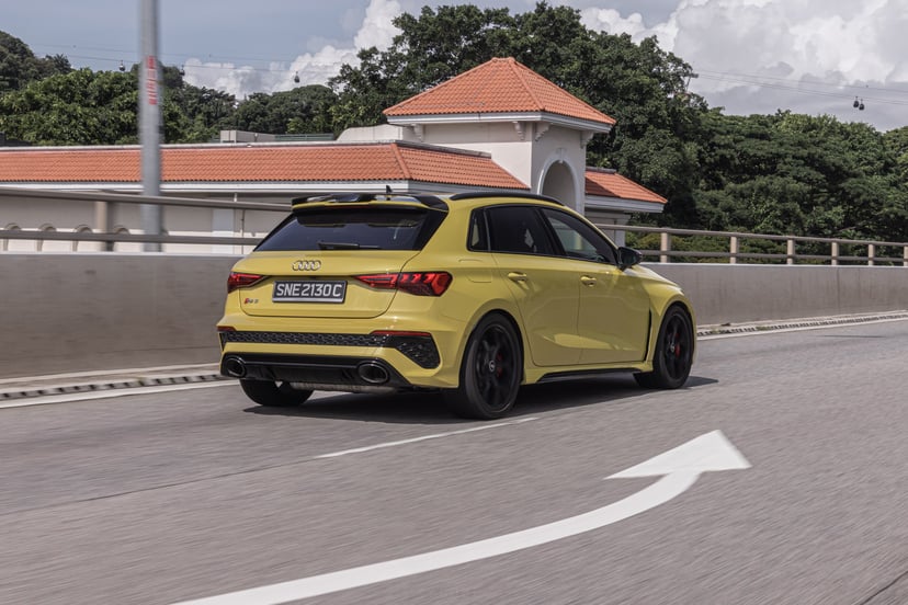 mReview: Audi RS 3 Sportback - Ridiculously Swift , photo 13