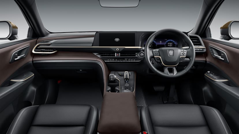 Editors%2 Fimages%2 F1657953027731 Crown+Crossover+Interior+Iii