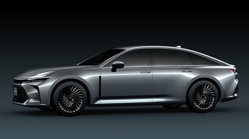 Editors%2 Fimages%2 F1657953470559 Crown+Sedan