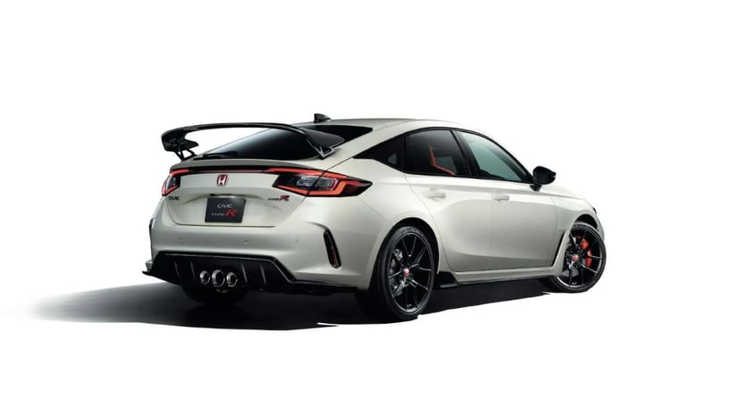 Editors%2 Fimages%2 F1658370166584 Civic+Type+R Rear