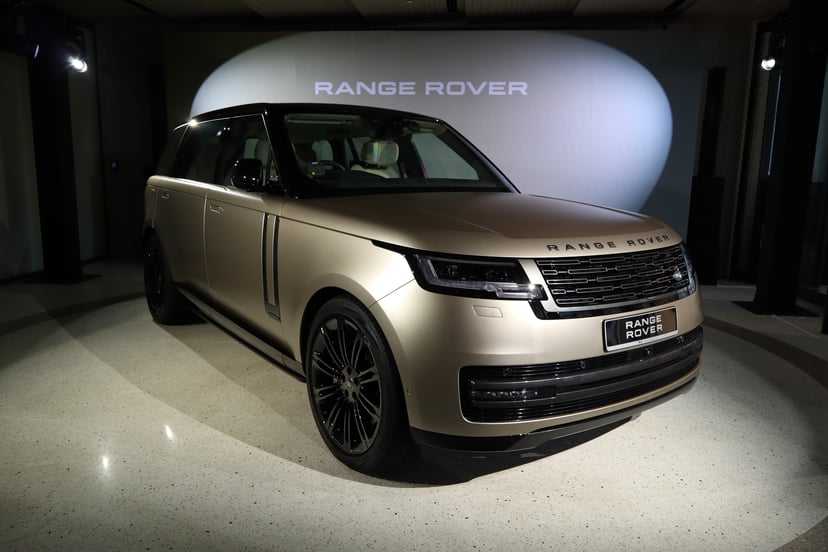First Look: The All-New Range Rover Has Arrived on Singapore Shores, photo 1