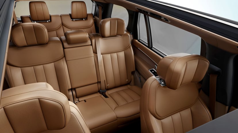 First Look: The All-New Range Rover Has Arrived on Singapore Shores, photo 7