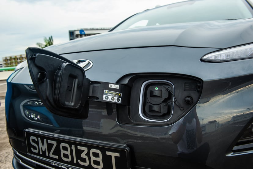 The Caveats Of Being An Early Adopter Of Electric Vehicles , photo 2