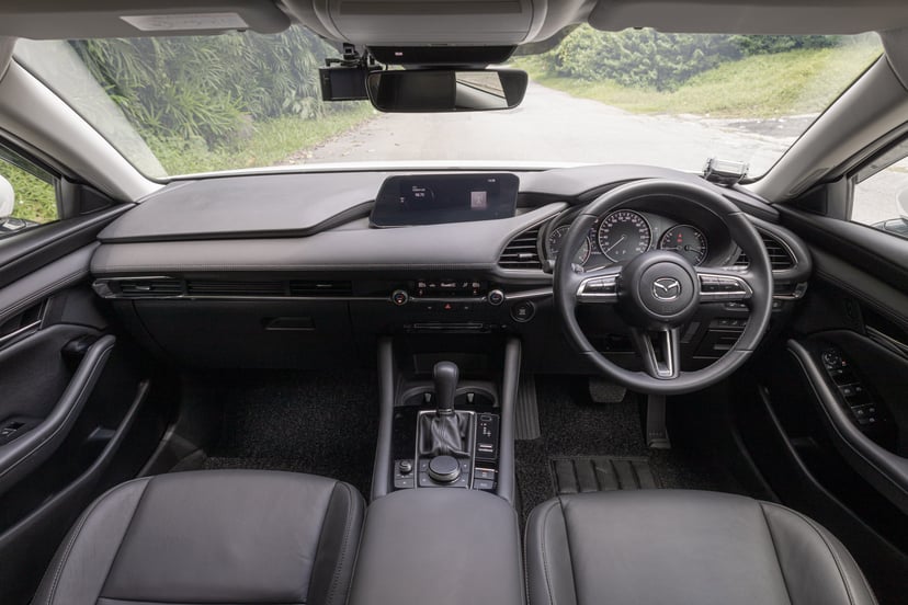 Motorist Car Buyer's Guide: Mazda 3 Mild Hybrid 1.5A Elegance, photo 6