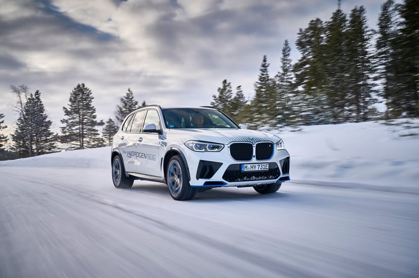 BMW To Start Building Hydrogen Fuel Cells For New BMW iX5 Hydrogen, photo 1
