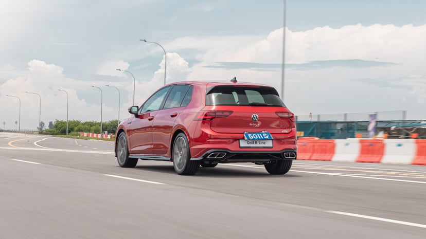 mReview: Volkswagen Golf 1.5 eTSI R-Line - Almost a Hole-in-One, photo 14