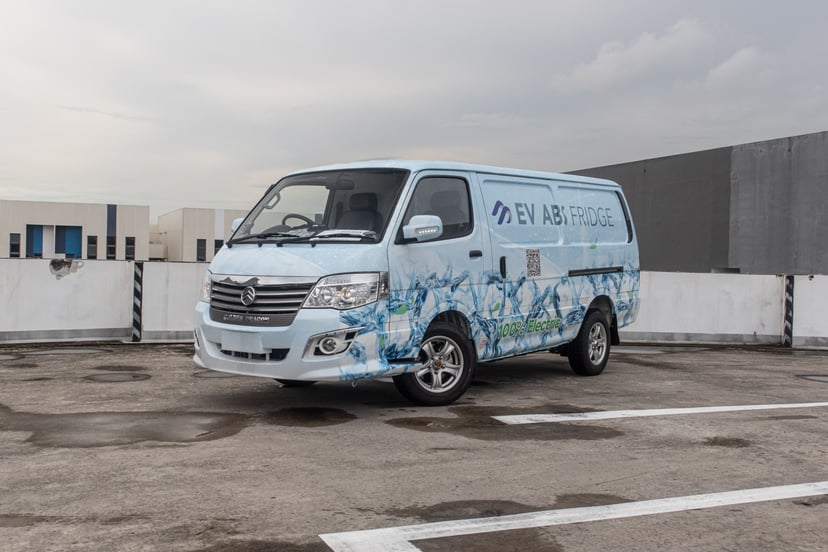 mReview: 2022 EV ABS Fridge - A Literal Fridge On Wheels!, photo 8