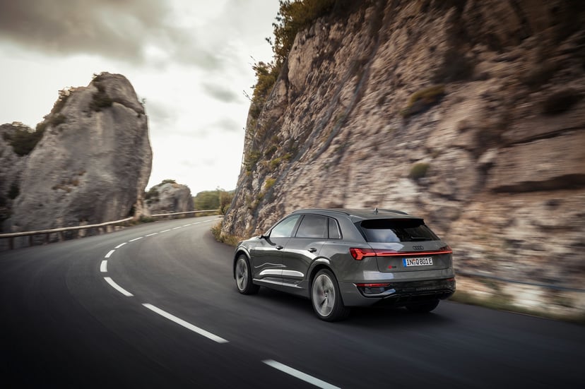 Audi Refreshes the e-tron for 2023, Changing Its Name To the Q8 e-tron and SQ8 e-tron, photo 4