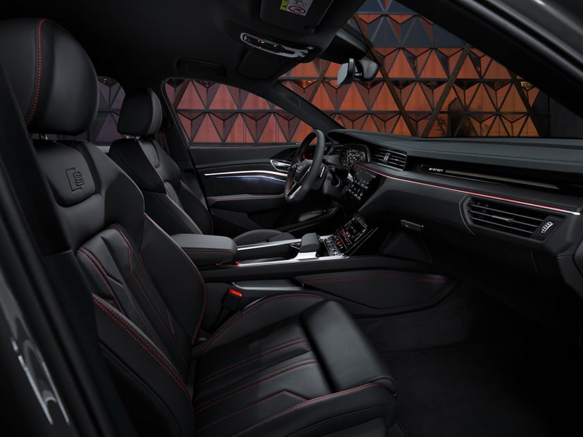 Audi Refreshes the e-tron for 2023, Changing Its Name To the Q8 e-tron and SQ8 e-tron, photo 6