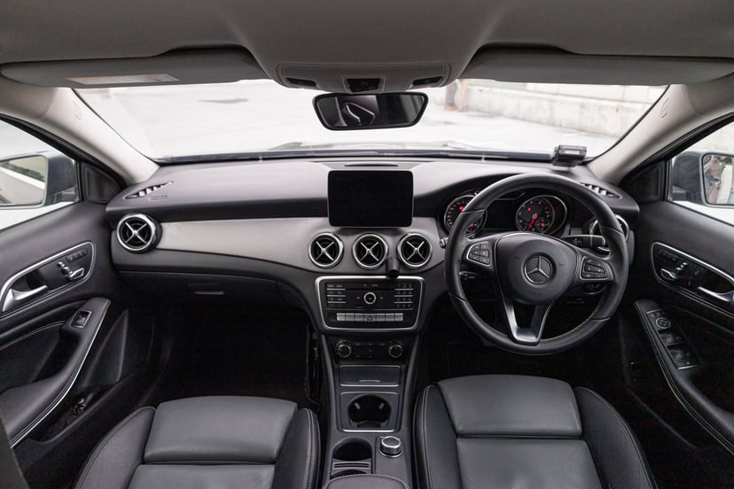 Motorist Car Buyer's Guide: Mercedes-Benz GLA180, photo 6