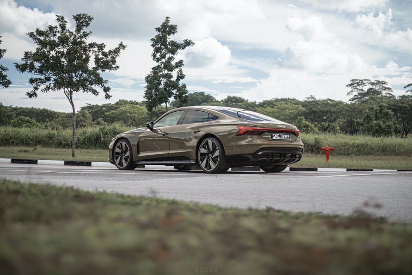 mReview: 2022 Audi e-tron GT - A Fast, Fastback For The New Ages, photo 2