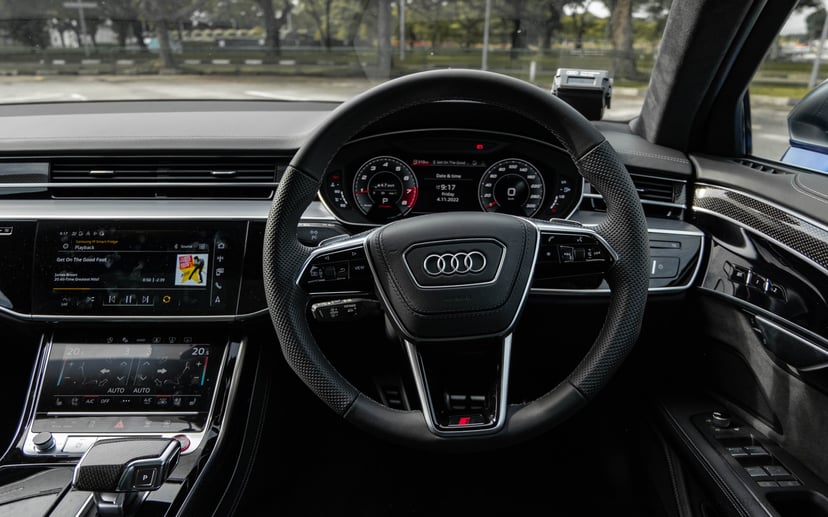 mReview: Audi S8 - Closing The Chapter on ICE Cars With a Proper Bang, photo 13