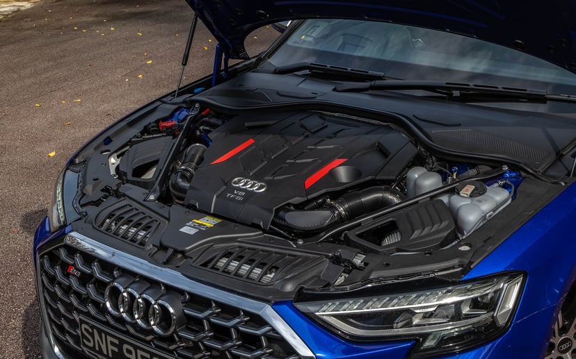 mReview: Audi S8 - Closing The Chapter on ICE Cars With a Proper Bang, photo 16