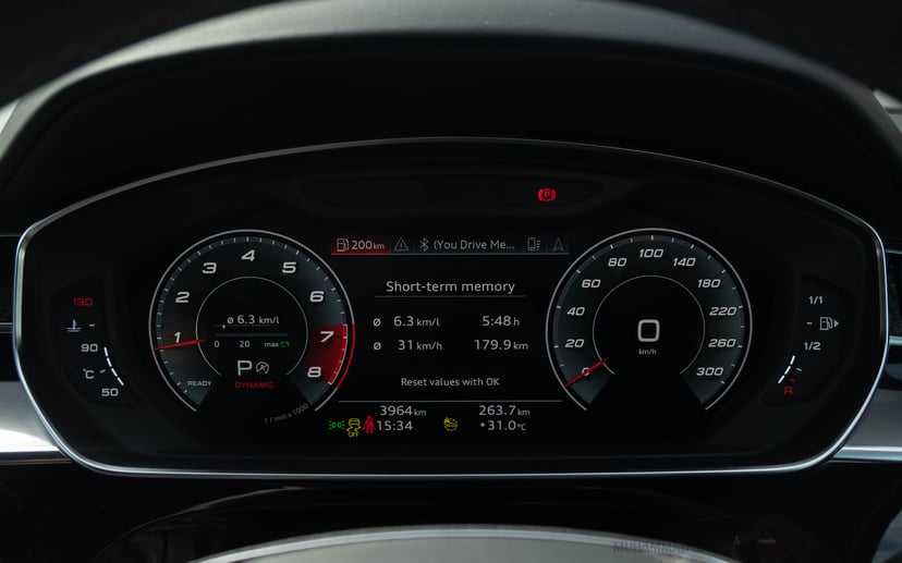 mReview: Audi S8 - Closing The Chapter on ICE Cars With a Proper Bang, photo 18