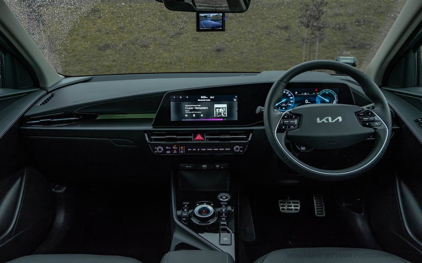 mReview: Kia Niro Hybrid 1.6 SX - Prius Who?, photo 5