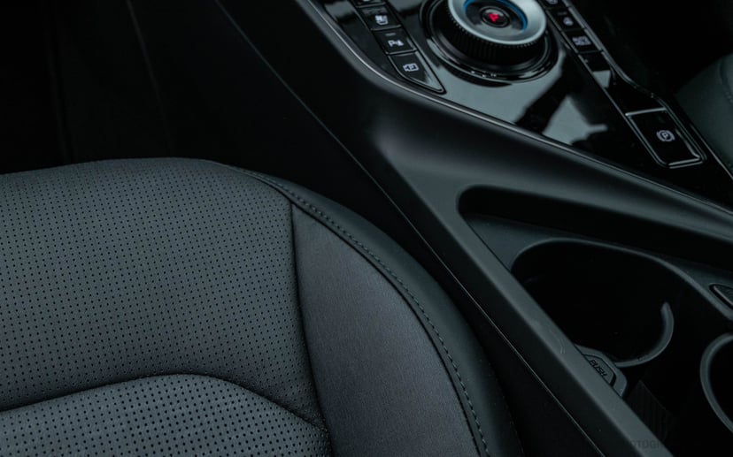 mReview: Kia Niro Hybrid 1.6 SX - Prius Who?, photo 7