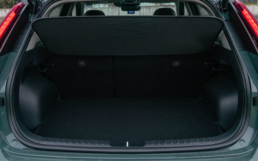 mReview: Kia Niro Hybrid 1.6 SX - Prius Who?, photo 11