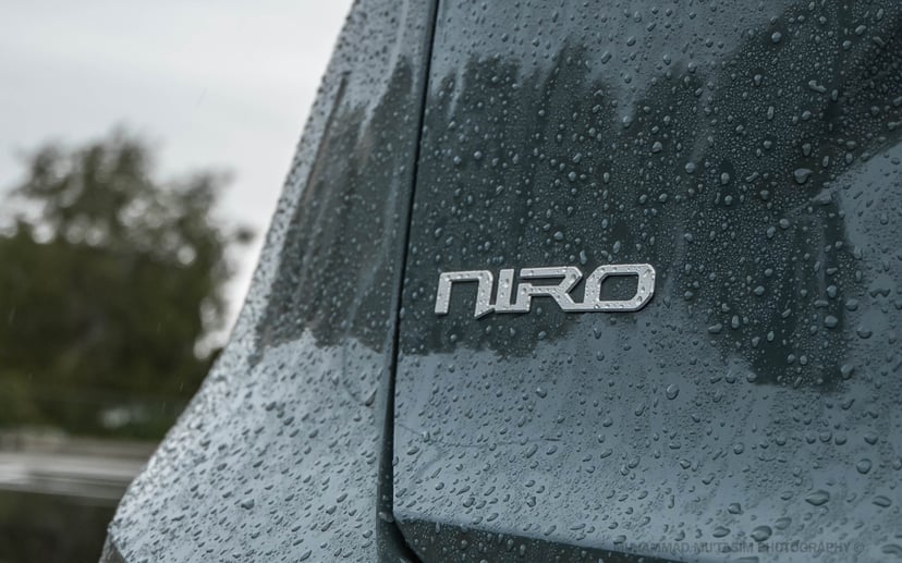 mReview: Kia Niro Hybrid 1.6 SX - Prius Who?, photo 14