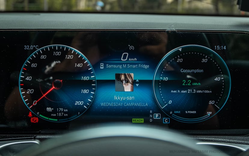mReview: Mercedes-Benz EQB 350 AMG Line - The Better Twin, photo 8