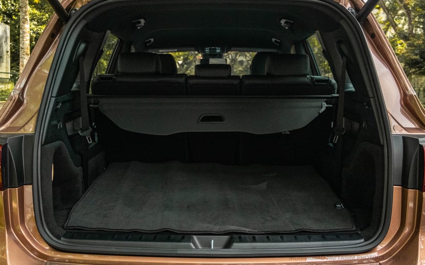 mReview: Mercedes-Benz EQB 350 AMG Line - The Better Twin, photo 14