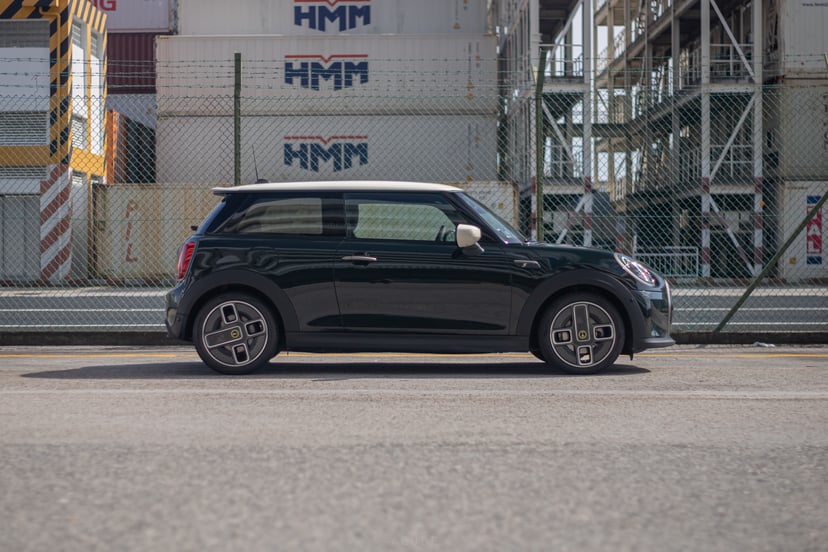 mReview: 2022 MINI Cooper Electric Resolute Edition - One Conflicted Cooper, photo 4