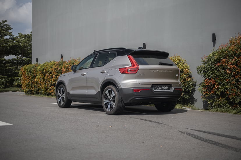 mReview: 2022 Volvo XC40 Recharge - Less is More, photo 2
