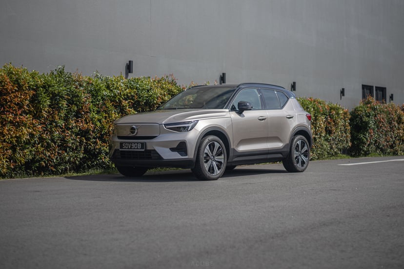 mReview: 2022 Volvo XC40 Recharge - Less is More, photo 3