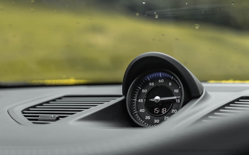 mReview: Porsche 911 Carrera (992) - An Icon for the Ages, photo 16