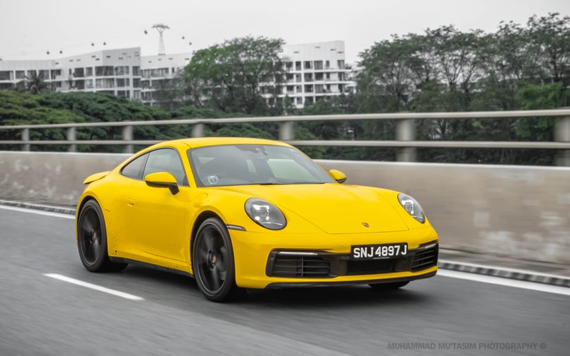 mReview: Porsche 911 Carrera (992) - An Icon for the Ages, photo 2